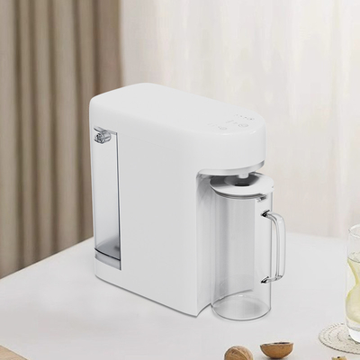 Pas d'installation Système Ro de comptoir Mini purificateur d'eau avec eau douce rapide